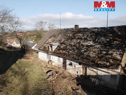 Prodej domu 80 m², pozemek 6504 m²