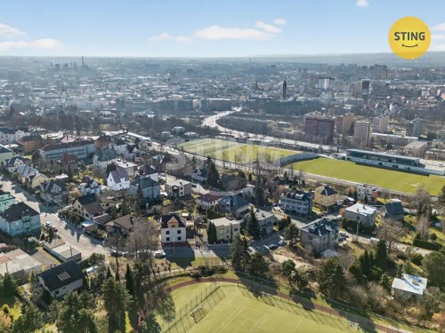 Prodej vily 292 m², pozemek 555 m²