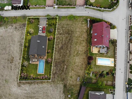 Prodej stavebního pozemku 954 m²