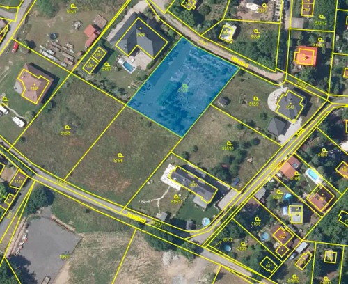 Prodej stavebního pozemku 1421 m²