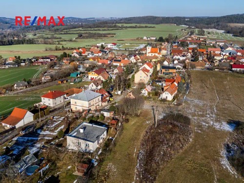 Prodej stavebního pozemku 1185 m²