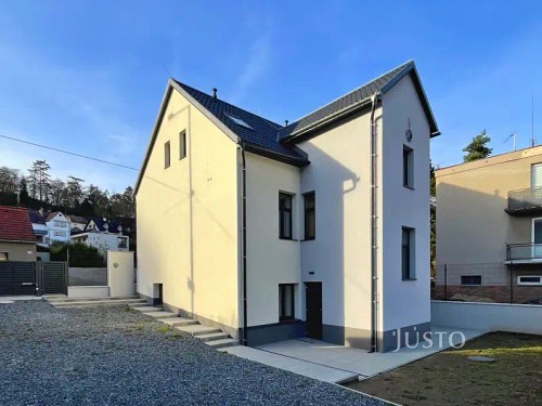 Prodej bytu 3+1 71 m²