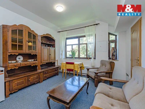 Prodej chalupy 386 m², pozemek 1335 m²