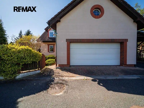 Prodej domu 194 m², pozemek 766 m²