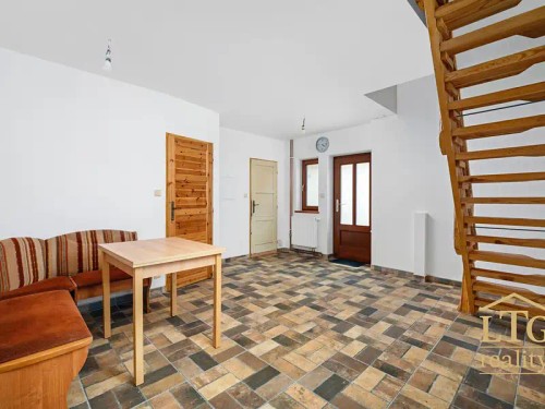 Prodej domu 197 m², pozemek 808 m²