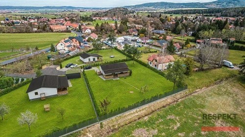 Prodej stavebního pozemku 1553 m²