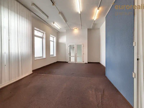Prodej domu 360 m², pozemek 11 m²