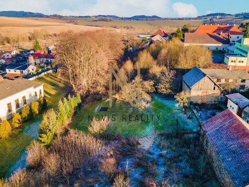 Prodej stavebního pozemku 876 m²