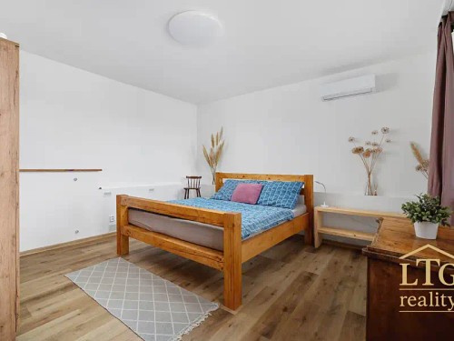 Prodej chalupy 103 m², pozemek 277 m²
