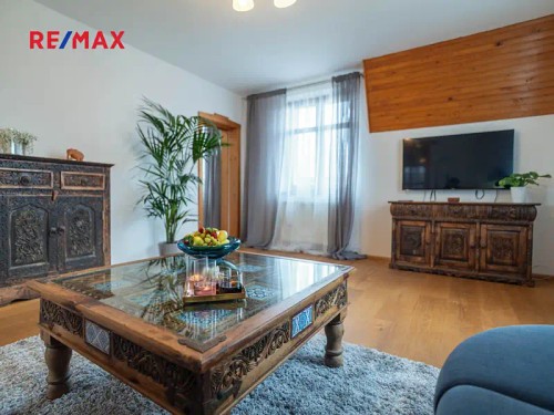 Prodej vily 296 m², pozemek 349 m²