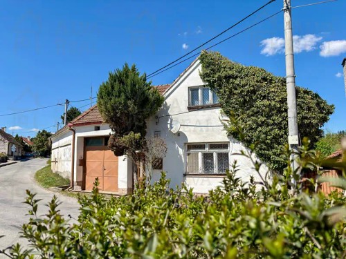 Prodej domu 100 m², pozemek 1264 m²