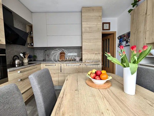 Prodej bytu 4+1 92 m²