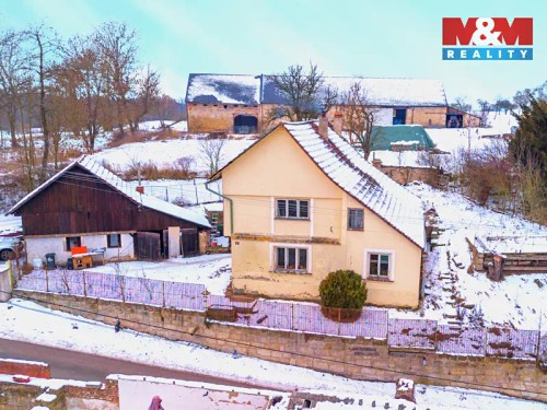 Prodej chalupy 149 m², pozemek 472 m²