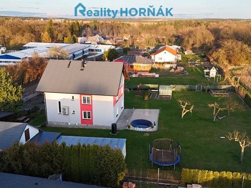 Prodej domu 360 m², pozemek 2030 m²