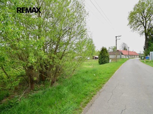 Prodej stavebního pozemku 993 m²