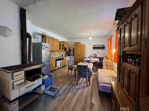 Prodej chalupy 284 m², pozemek 687 m²