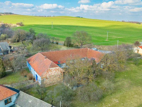 Prodej zemědělské usedlosti 185 m², pozemek 3332 m²