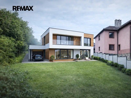 Prodej stavebního pozemku 646 m²