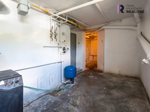 Prodej domu 420 m², pozemek 1238 m²