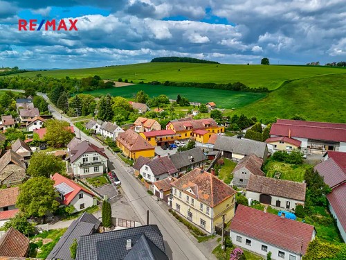 Prodej domu 200 m², pozemek 1223 m²