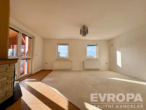 Prodej domu 245 m², pozemek 747 m²