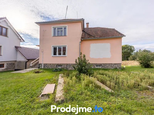 Prodaný dům 285 m², pozemek 1800 m²