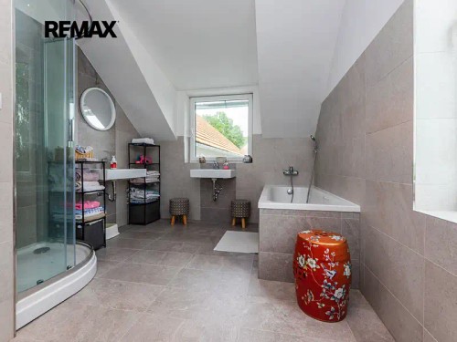 Prodej domu 250 m², pozemek 1469 m²