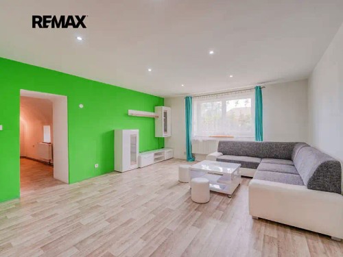 Prodej domu 220 m², pozemek 1917 m²
