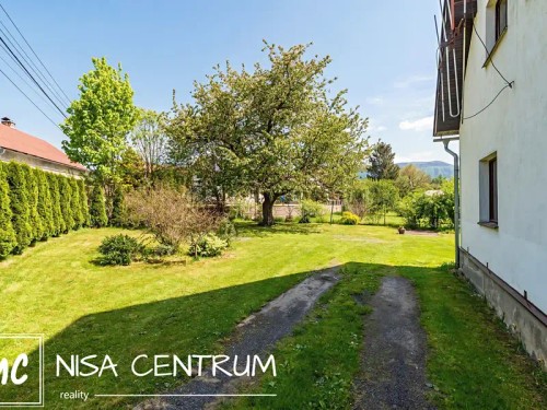 Prodej domu 220 m², pozemek 1945 m²