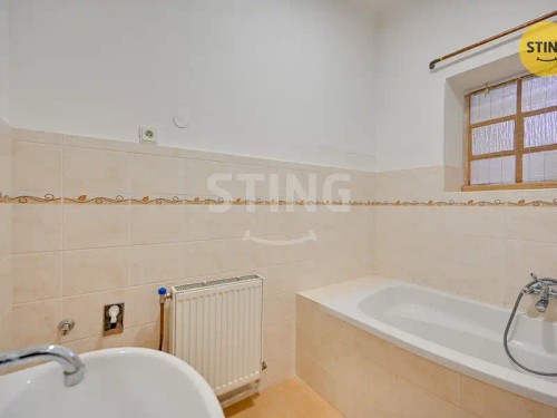 Prodej domu 320 m², pozemek 317 m²