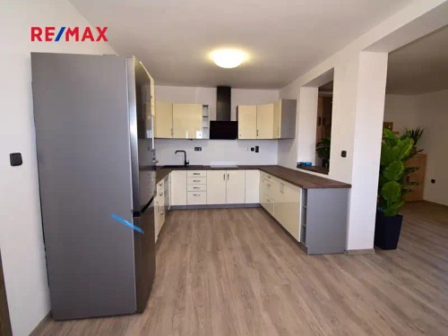 Prodej chalupy 190 m², pozemek 741 m²