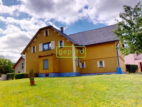Prodej domu 350 m², pozemek 2393 m²