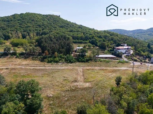 Prodej stavebního pozemku 594 m²