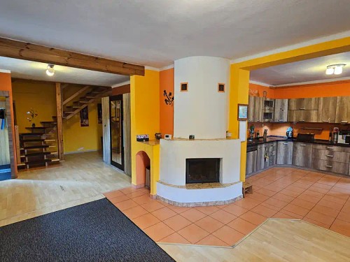 Prodej domu 270 m², pozemek 2330 m²