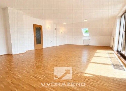 Prodej domu 410 m², pozemek 534 m²