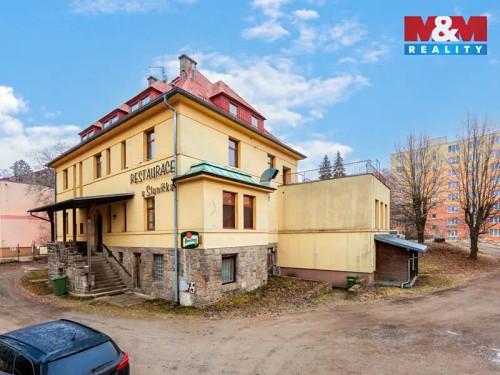 Prodej domu 664 m², pozemek 2367 m²