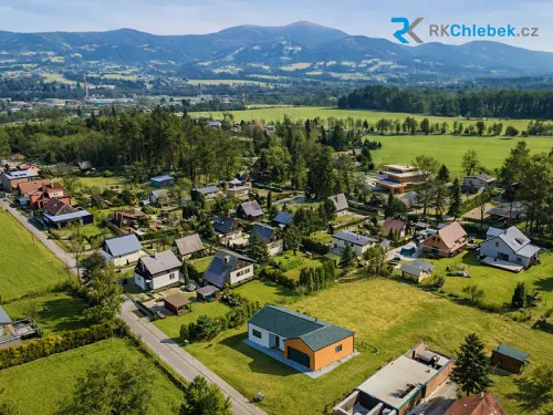 Prodej stavebního pozemku 1288 m²