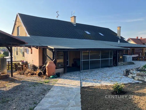 Prodej domu 294 m², pozemek 3067 m²