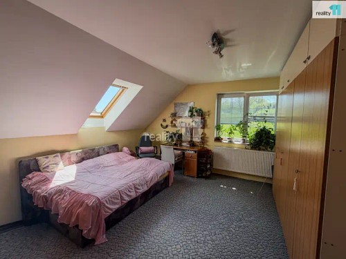 Prodej domu 200 m², pozemek 6424 m²