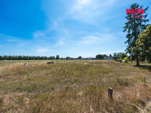 Prodej stavebního pozemku 2598 m²