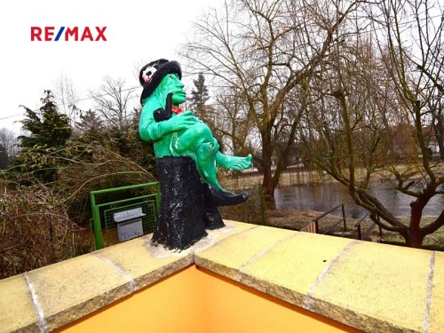 Prodej domu 100 m², pozemek 122 m²