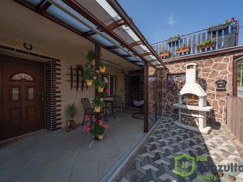 Prodej domu 345 m², pozemek 414 m²
