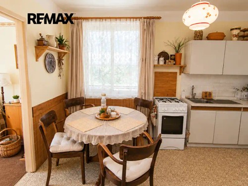 Prodej domu 100 m², pozemek 10000 m²