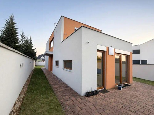 Prodej domu 277 m², pozemek 738 m²