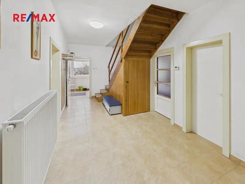 Prodej domu 234 m², pozemek 815 m²