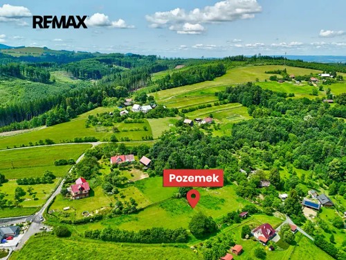 Prodej stavebního pozemku 3000 m²