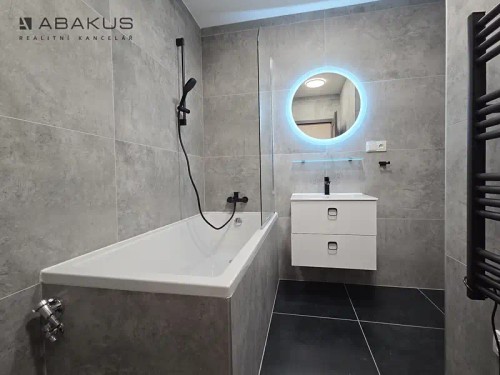 Prodej bytu 3+kk 65 m²