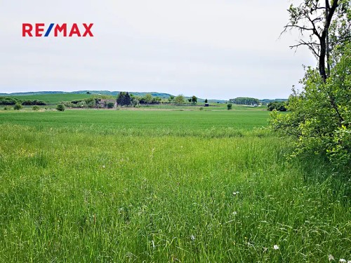 Prodej stavebního pozemku 2989 m²