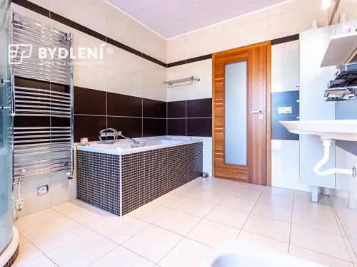 Prodej domu 317 m², pozemek 791 m²