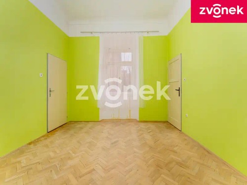 Prodej vily 700 m², pozemek 894 m²